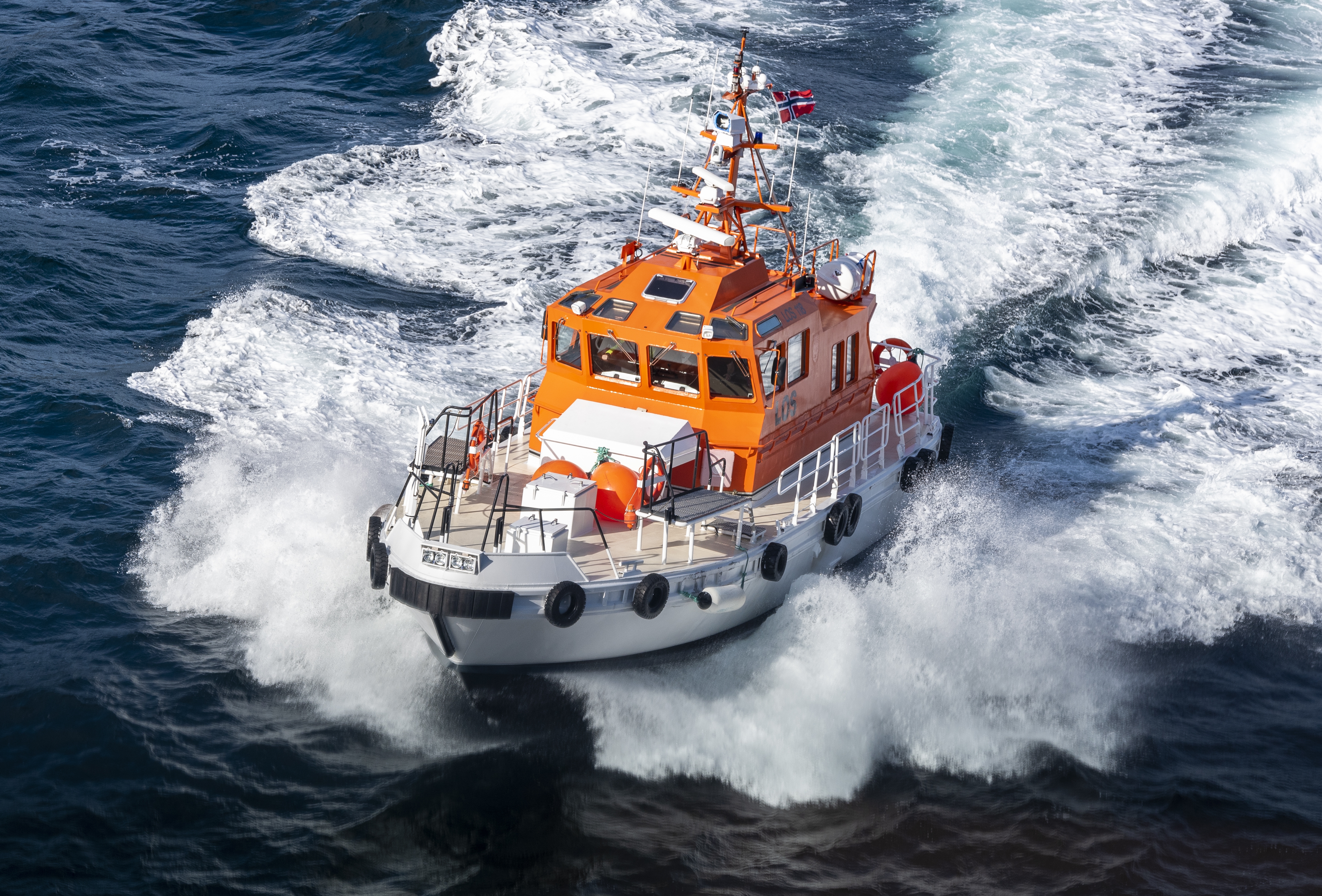 Offshore oil platform operations
